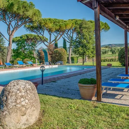 In With Swimming Pool Apartamento